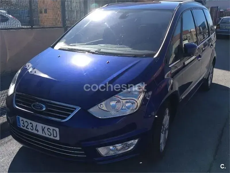 Usado Ford Galaxy Titanium 163 CV (119 kW) 2014 Azul Monovolumen