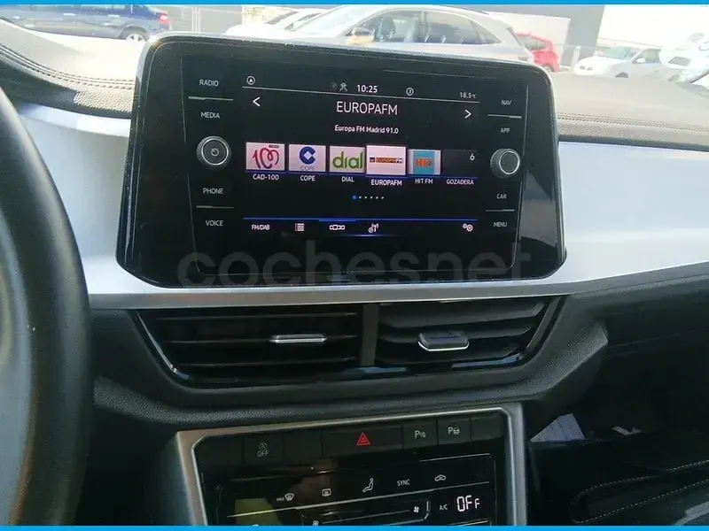 Usado VW T-Roc Life 116 CV (85 kW) 2023 Blanco SUV
