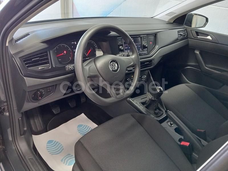 Usado VW Polo Edition 80 CV (58 kW) 2019 Gris / plata Berlina
