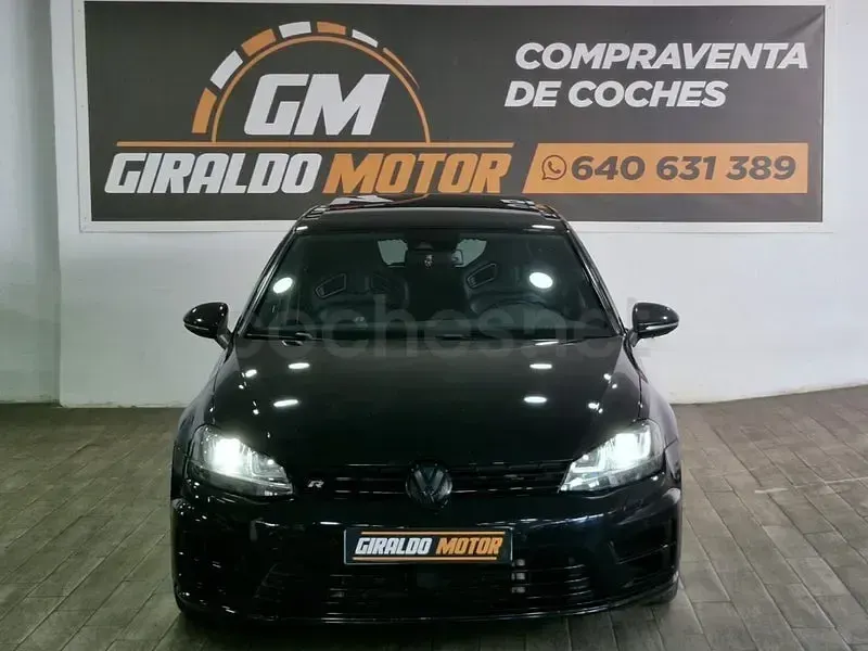 Usado VW Golf VII R 300 CV (220 kW) 2016 Negro Berlina