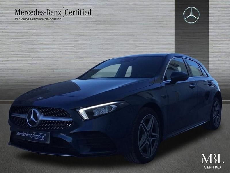 Denim blue metallic paint Usado 2021 Mercedes A250 AMG line | 28.900 € (Precio justo) - Imagen 1/4