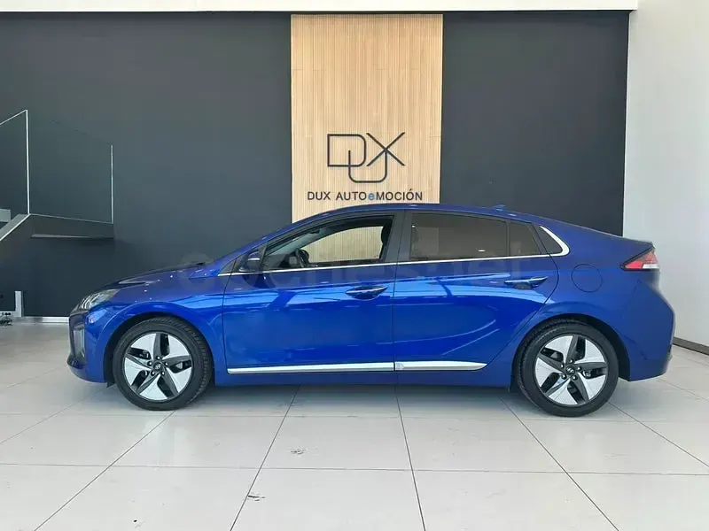 Usado Hyundai Ioniq 141 CV (103 kW) 2022 Azul Utilitario