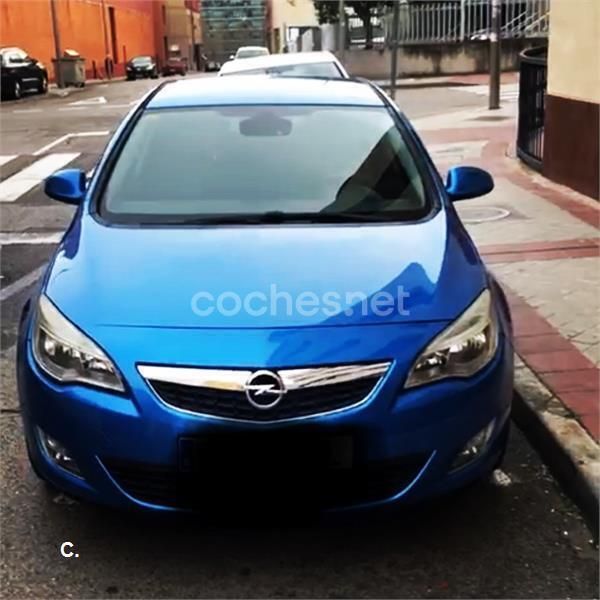 Azul Usado 2010 Opel Astra Enjoy Berlina | 3000 € (Super precio) - Imagen 1/2