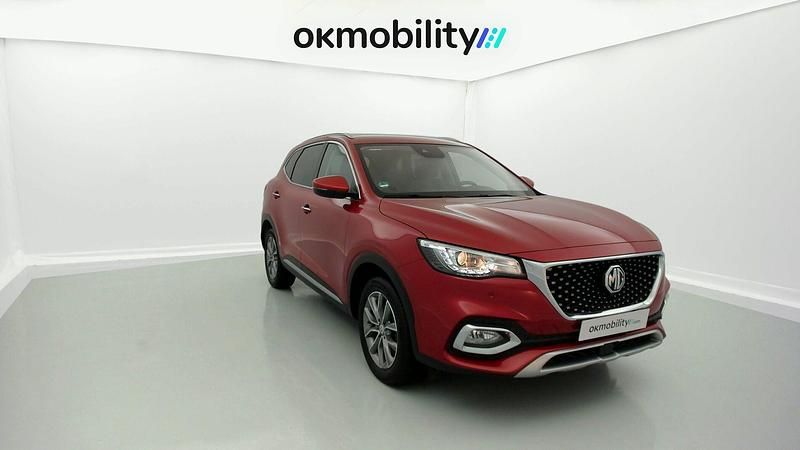 Usado MG HS Luxury 162 CV (119 kW) 2023 Diamond red  rsj SUV