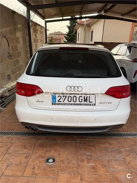 Usado Audi A4 S-Line 143 CV (105 kW) 2010 Blanco Familiar