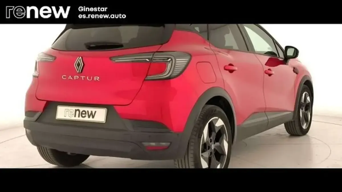Usado Renault Captur Techno 101 CV (74 kW) 2025 Negro SUV