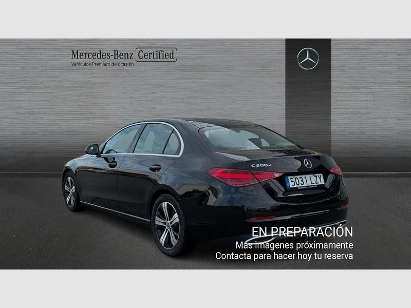 Usado Mercedes C200 Avantgarde 163 CV (119 kW) 2022 Negro Berlina
