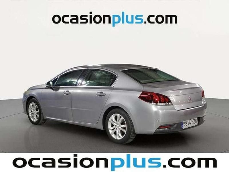 Usado Peugeot 508 Allure 163 CV (119 kW) 2014 Gris Berlina