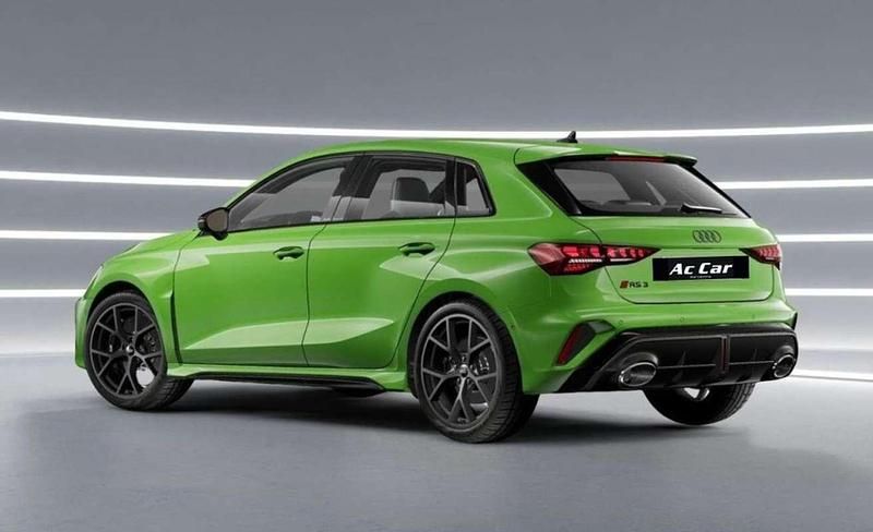 Usado Audi RS3 Sportback 400 CV (294 kW) 2025 Verde Utilitario
