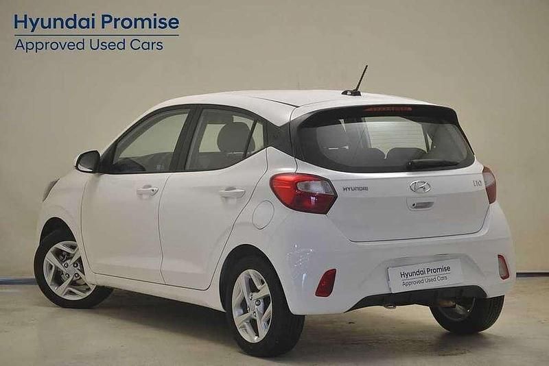 Usado Hyundai i10 67 CV (49 kW) 2023 Atlas white Utilitario