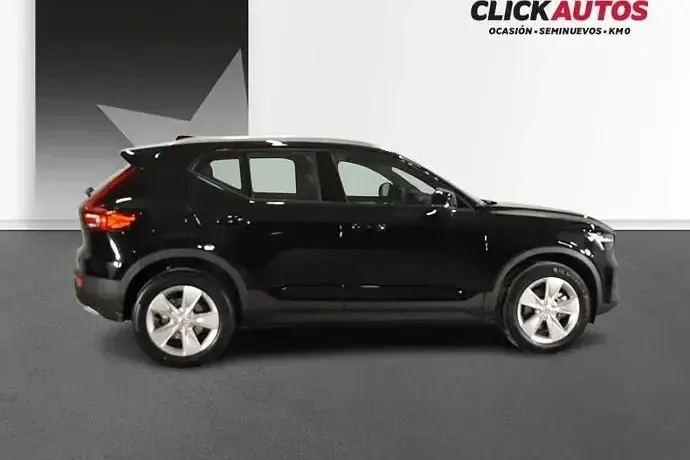 Usado Volvo XC40 Core 163 CV (119 kW) 2025 SUV