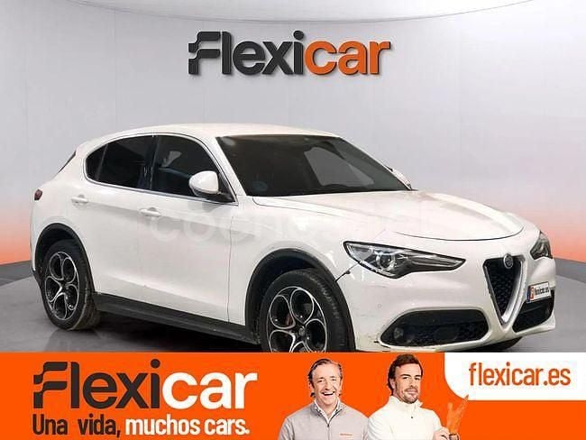 Blanco Usado 2019 Alfa Romeo Stelvio Executive SUV | 24.980 € (Precio justo) - Imagen 1/4