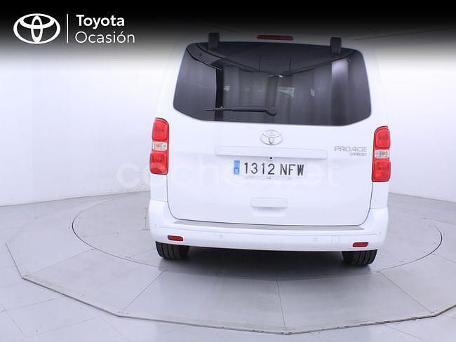 Usado Toyota Proace Verso Advance 144 CV (105 kW) 2025 Blanco Familiar
