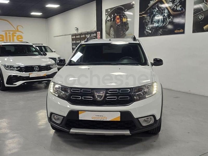 Usado Dacia Sandero Stepway 90 CV (66 kW) 2018 Blanco Berlina