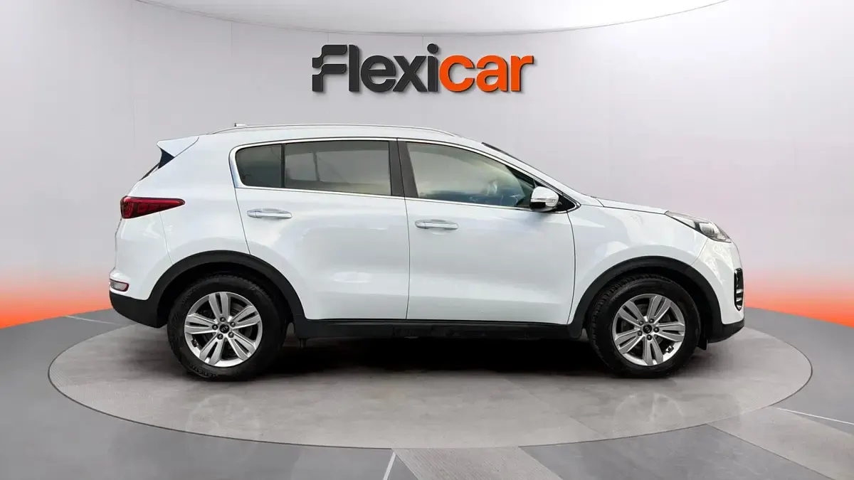 Usado Kia Sportage 141 CV (103 kW) 2018 Blanco SUV