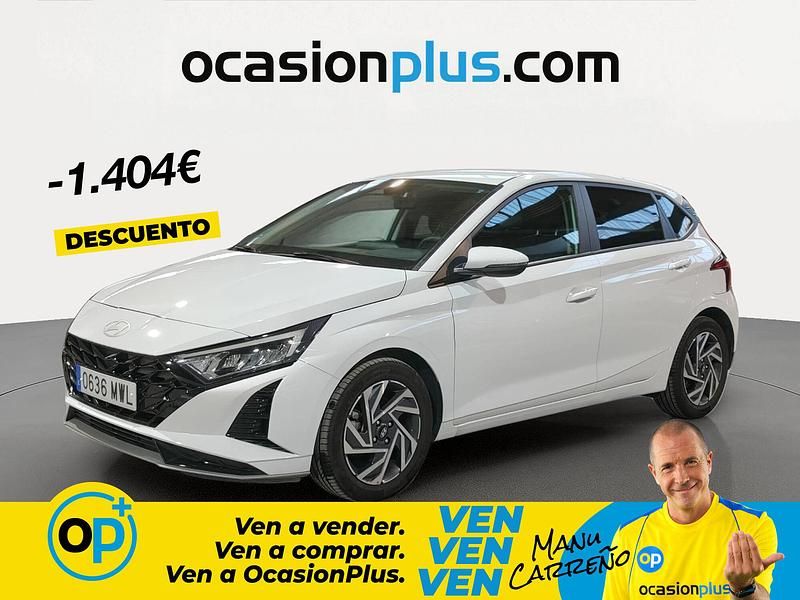 Usado Hyundai i20 100 CV (73 kW) 2024 Blanco Utilitario