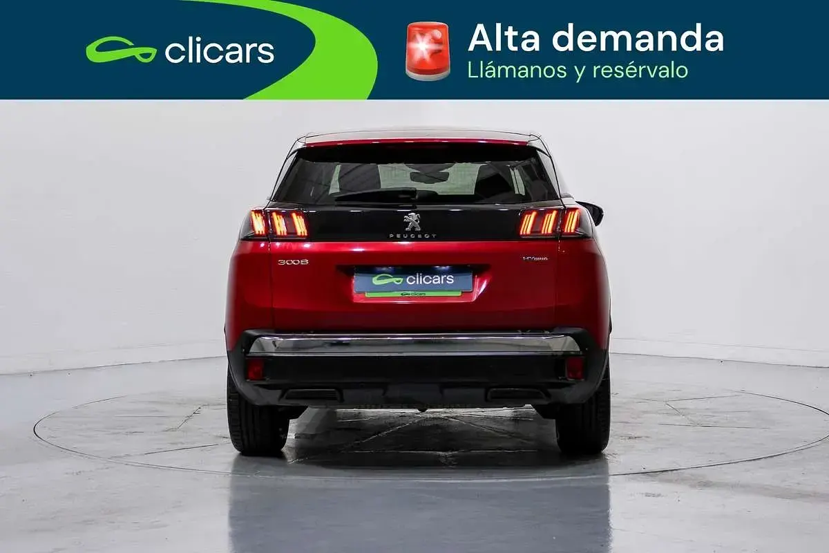Usado Peugeot 3008 Allure 179 CV (131 kW) 2022 Rojo SUV