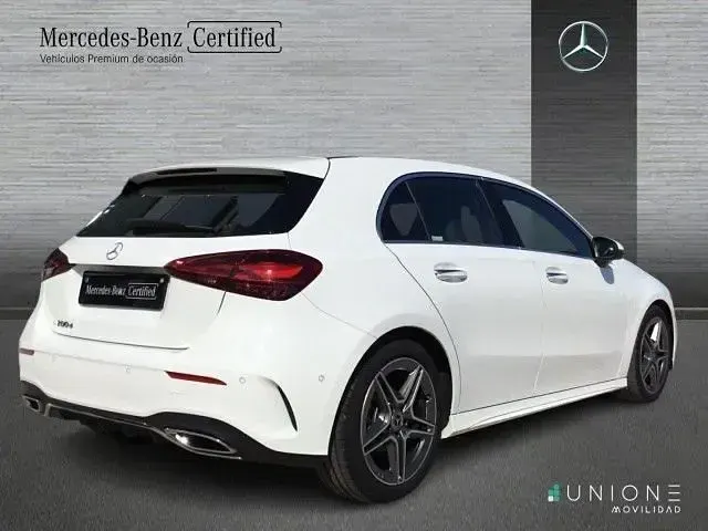 Usado Mercedes A200 150 CV (110 kW) 2025 Blanco polar