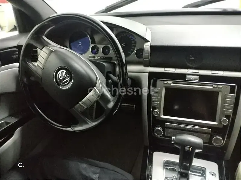 Usado VW Phaeton 240 CV (176 kW) 2011 Blanco Berlina