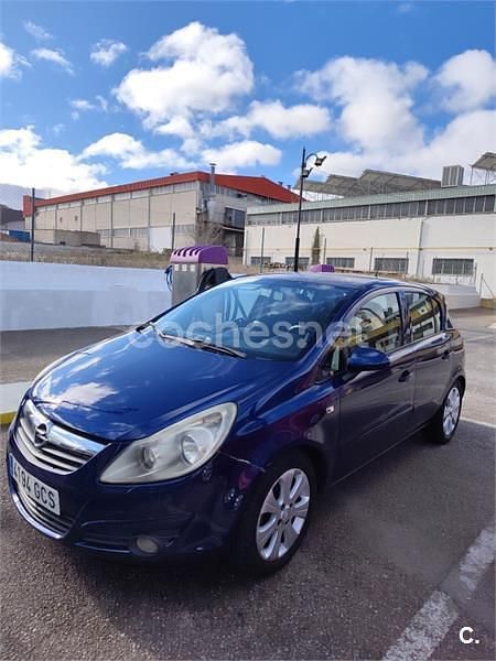 Usado Opel Corsa Essentia 75 CV (55 kW) 2008 Azul Utilitario
