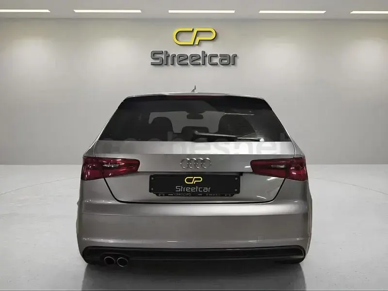 Usado Audi A3 S-Line 184 CV (135 kW) 2015 Gris / plata Berlina