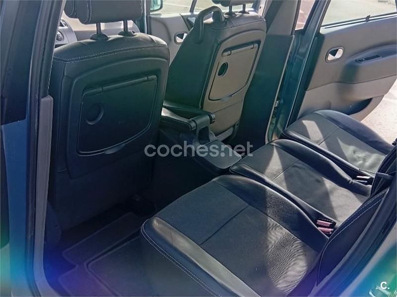 Begagnad Renault Scénic II Dynamique 120 HK (88 kW) 2005 Blå Minibuss