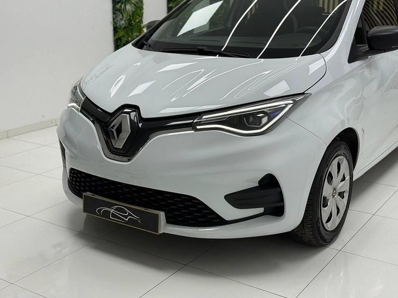 Usado Renault Zoe Life 80 kW (110 CV) 2021 Blanco Utilitario