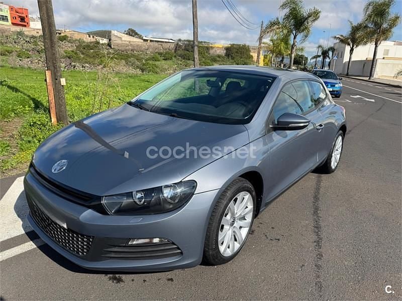 Gris / plata Usado 2009 VW Scirocco Coupe | 12.999 € (Caro) - Imagen 1/4