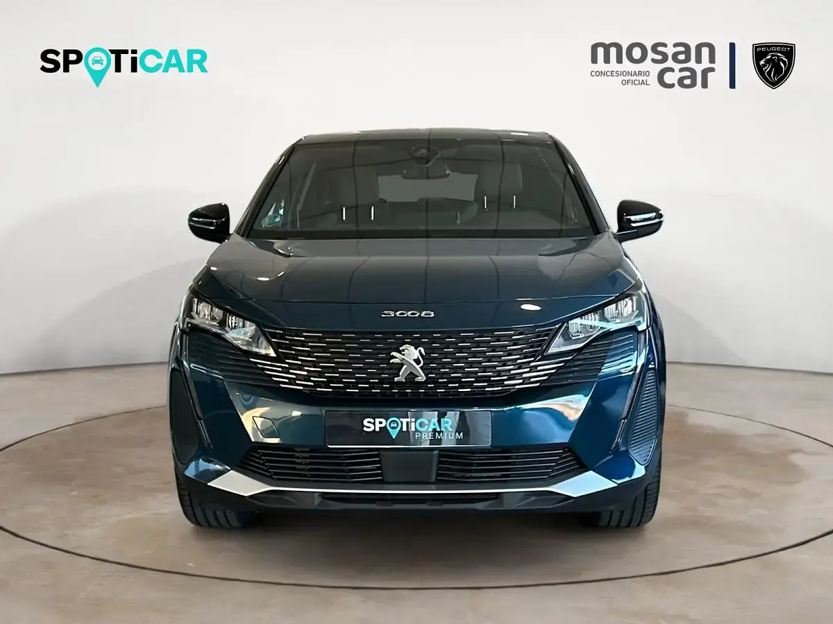 Usado Peugeot 3008 Allure 131 CV (96 kW) 2023 Azul SUV
