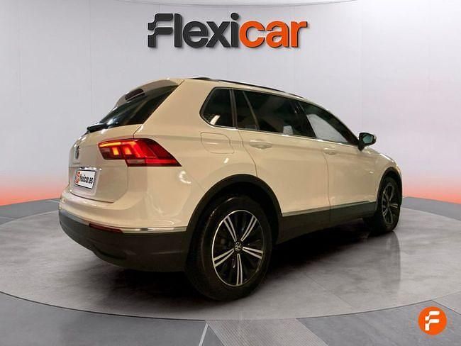 Usado VW Tiguan Life 122 CV (89 kW) 2021 Blanco SUV