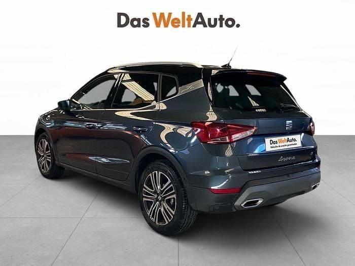 Gris Usado 2023 Seat Arona FR SUV | 19.490 € (Precio justo) - Imagen 1/4