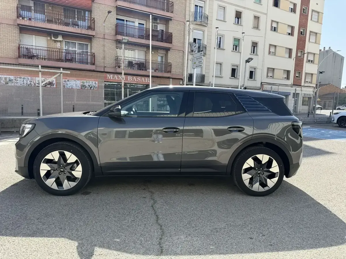 Nuevo Ford Explorer Premium 210 kW (286 CV) 2026 Gris SUV