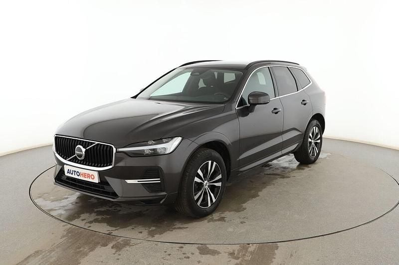 Gris Usado 2021 Volvo XC60 Momentum SUV | 27.999 € (Buen precio) - Imagen 1/3