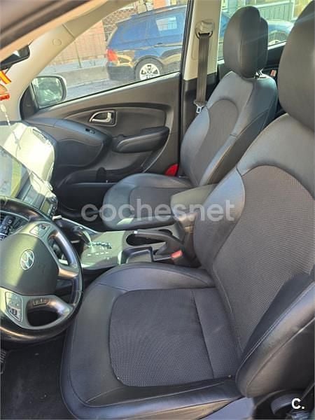 Negro Usado 2015 Hyundai ix35 SUV | 18.000 € - Imagen 1/4
