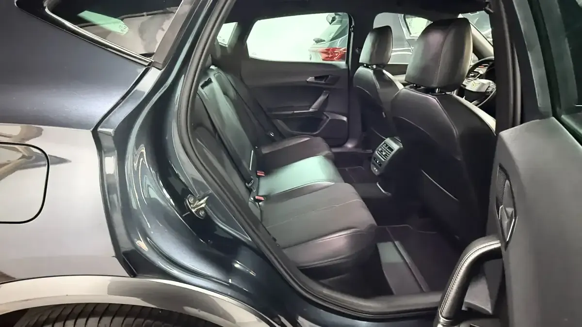 Usado Cupra Formentor 204 CV (150 kW) 2021 Gris SUV