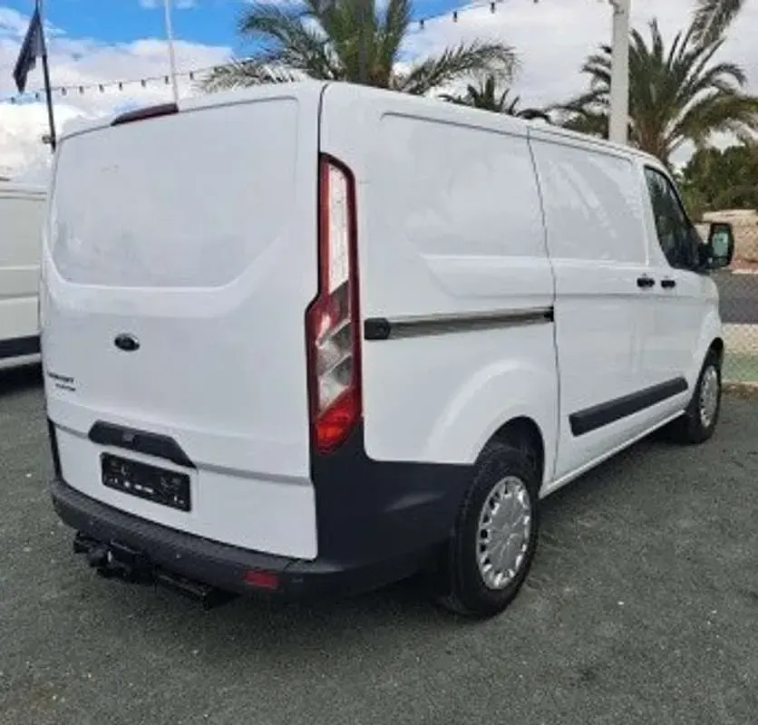 Usado Ford Transit Custom Ambiente 131 CV (96 kW) 2016 Blanco Van