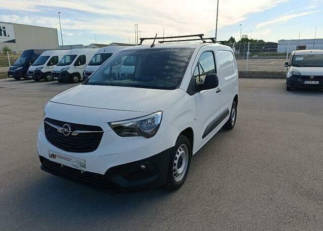 Blanco Usado 2021 Opel Combo Monovolumen | 11.495 € - Imagen 1/4