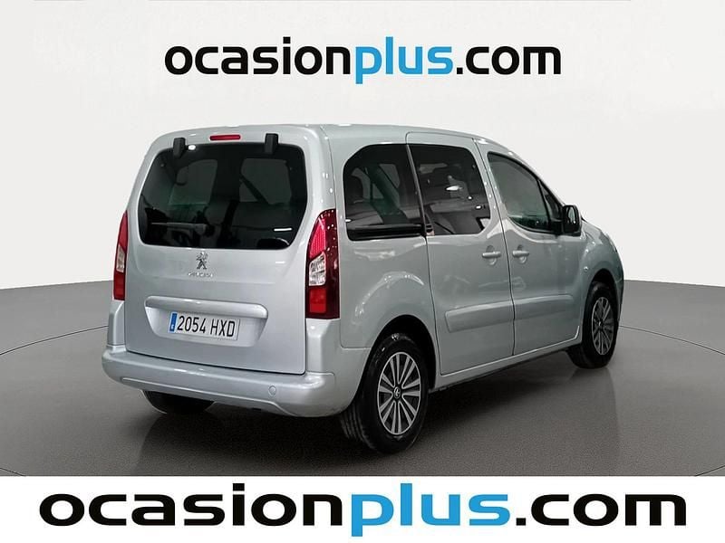 Usado Peugeot Partner Tepee Active 92 CV (67 kW) 2014 Gris plata Monovolumen