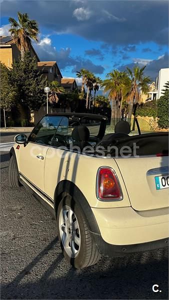 Usado Mini Cooper Cabriolet 116 CV (85 kW) 2009 Beige Descapotable