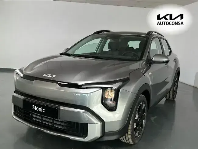 Nuevo Kia Stonic 115 CV (84 kW) 2026 Gris SUV