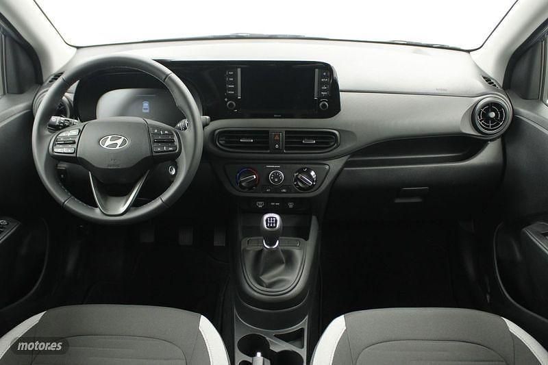 Nuevo Hyundai i10 63 CV (46 kW) 2025 Azul Utilitario