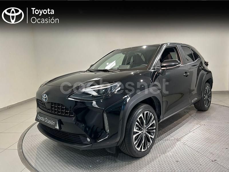 Negro Usado 2022 Toyota Yaris Cross Style SUV | 24.900 € (Un poco caro) - Imagen 1/4
