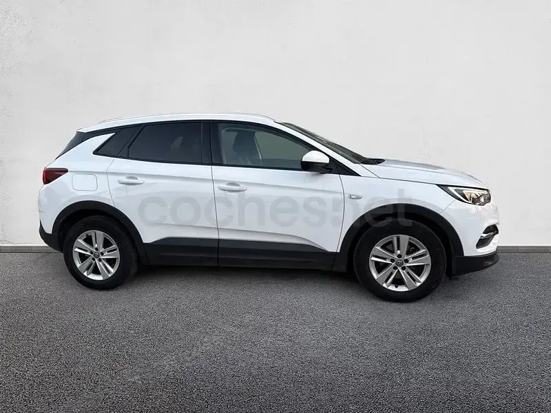 Usado Opel Grandland X Selective 130 CV (95 kW) 2020 Blanco SUV