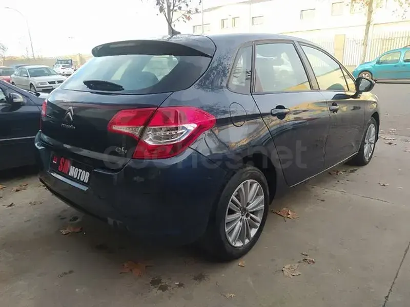 Usado Citroën C4 Tonic 92 CV (67 kW) 2013 Gris / plata Berlina