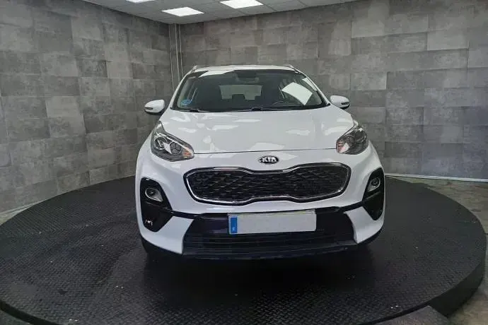 Usado Kia Sportage 136 CV (100 kW) 2019 Blanco SUV