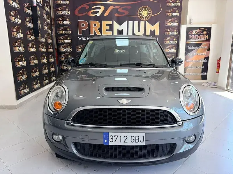 Usado Mini Cooper S 175 CV (128 kW) 2009 Gris / plata Utilitario