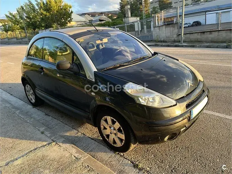 Usado Citroën C3 Pluriel Exclusive 70 CV (51 kW) 2005 Negro Descapotable