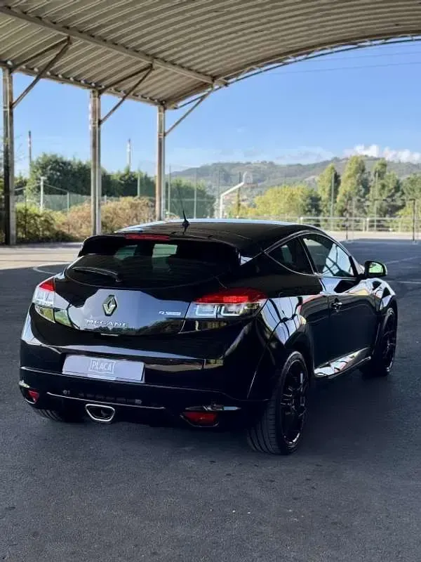 Usado Renault Mégane Trophy 265 CV (194 kW) 2012 Coupe