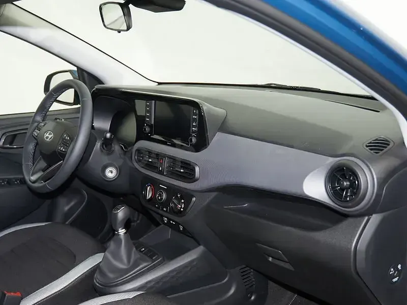 Usado Hyundai i10 63 CV (46 kW) 2025 Azul Utilitario