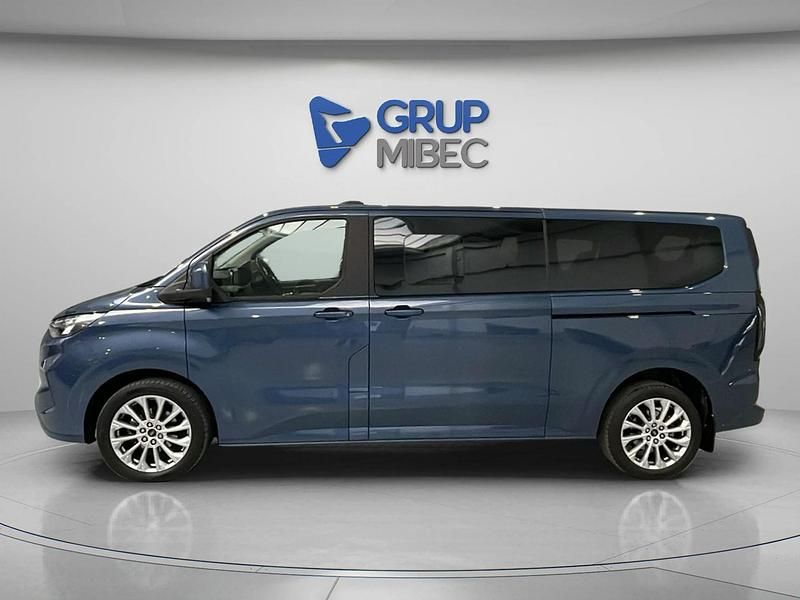 Usado Ford Tourneo Custom Titanium 150 CV (110 kW) 2024 Azul Van